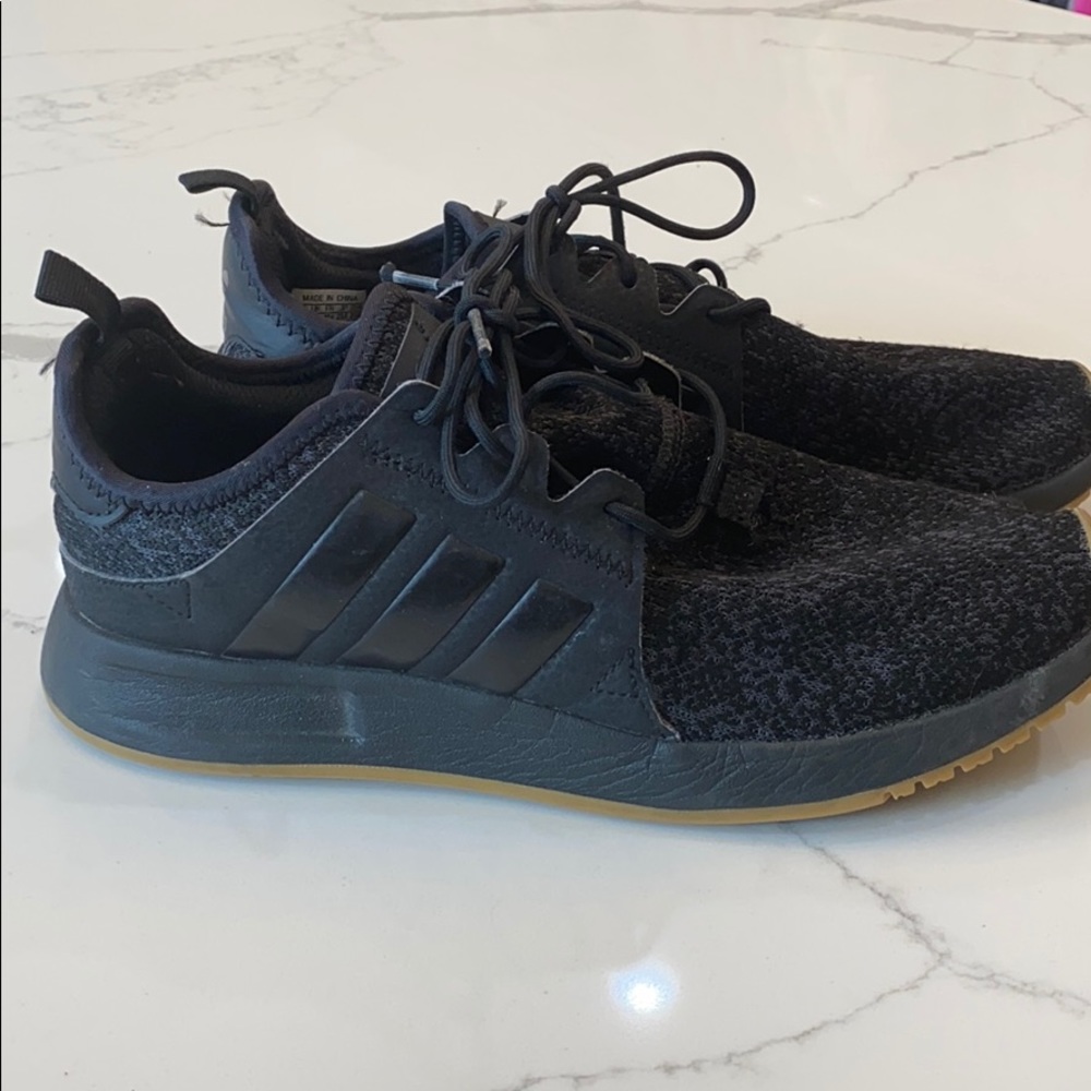 Men’s  Size 7.5 Adidas